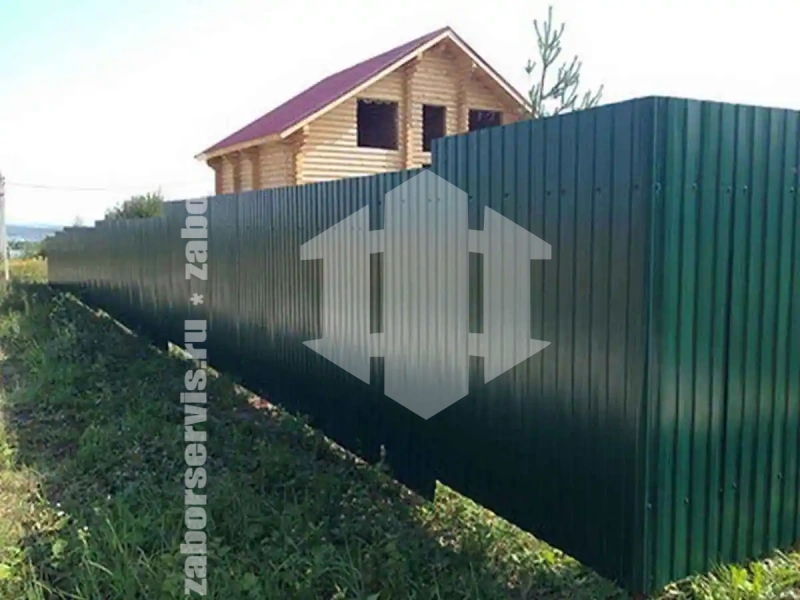 Забор из профнастила 87 метров зеленый