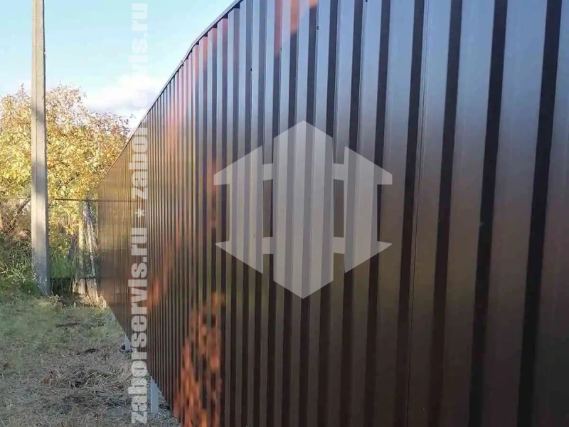 Забор из профнастила 95 метров